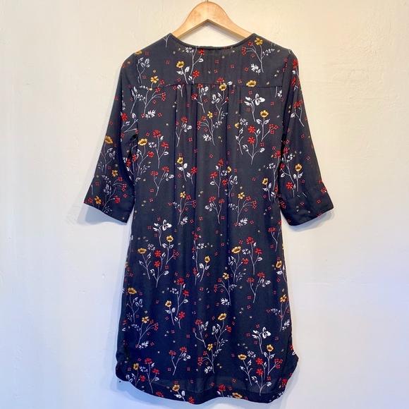 BLL | Moody Floral Quarter Sleeve Sheer Mini Dress - Picture 4 of 5